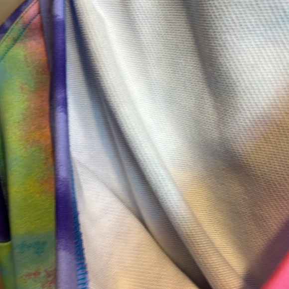 Nike Get Fit Women's French Terry Tie-Dye Training Hoodie - Picture 8 of 10